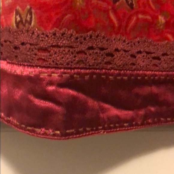 Velvet lined skirt. - Picture 2 of 4